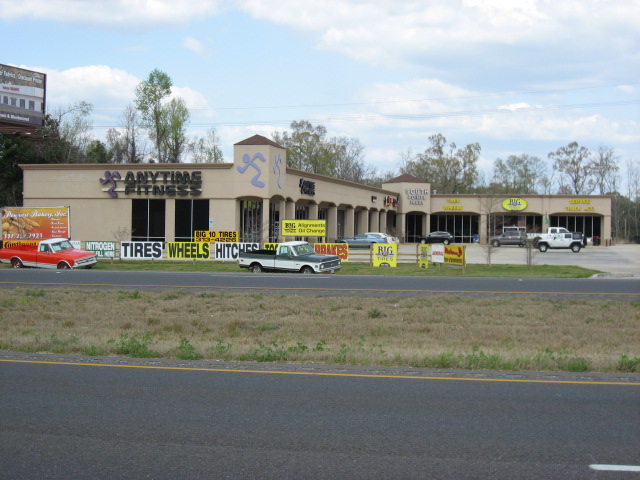 17900 AIRLINE HIGHWAY