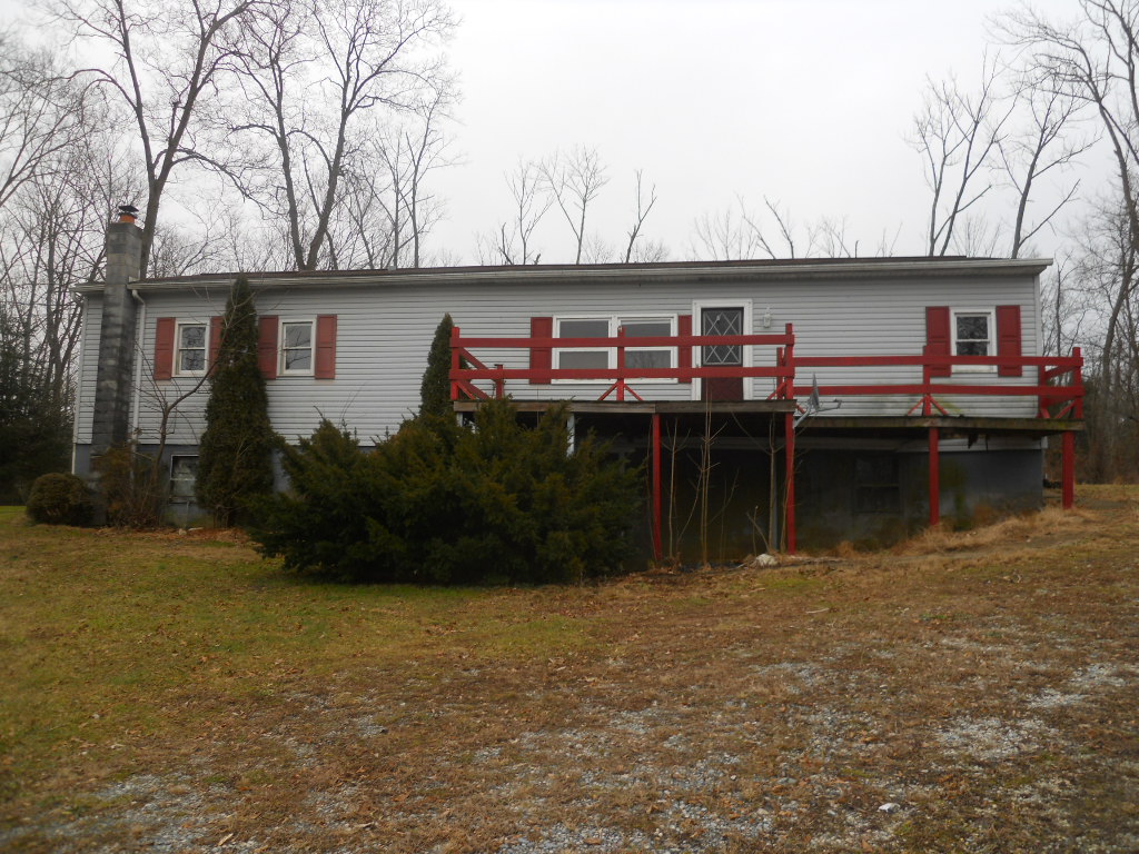 240 Quaker Meeting Rd
