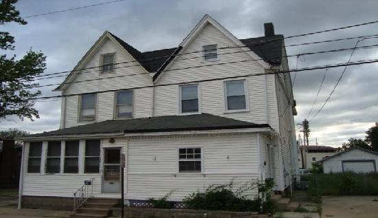 18 Taylor Avenue
