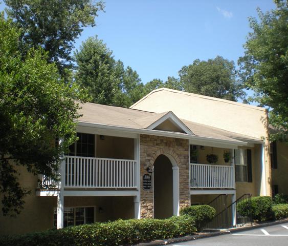 3005 Seven Pines #203
