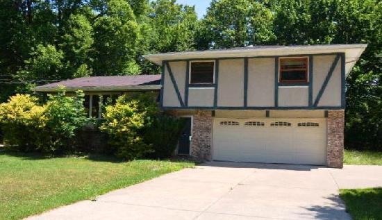 747 Parkside Blvd