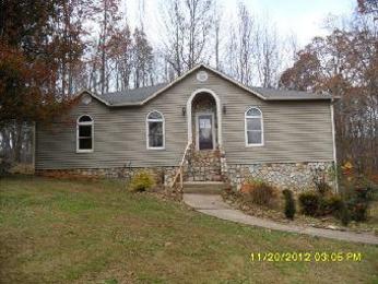 940 Greenleaf Acres Dr