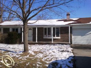 32740 Ann Arbor Trl