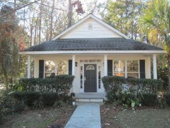 7 Arlington Ct