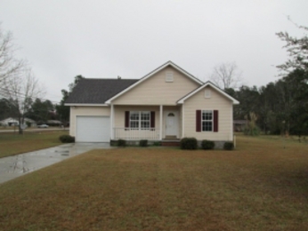 2702 Woodland Dr