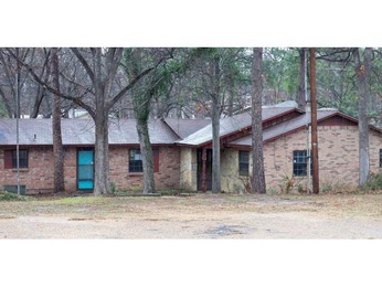 182 Harbor Dr