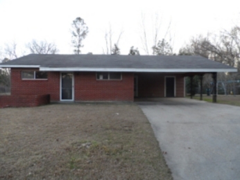 106 Hillside Cir