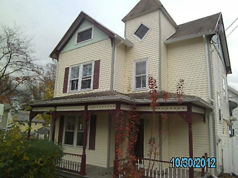 67 Chestnut St