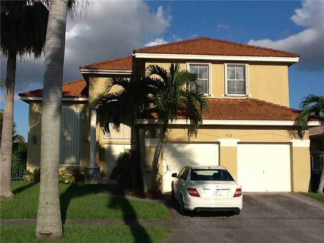 773 NW 129 CT