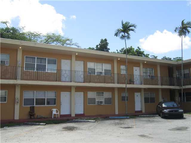 60 NW 76 ST # 15