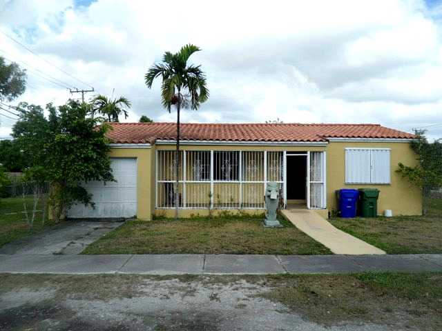 4905 SW 5 TE