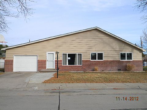 2915 Birchwood Rd