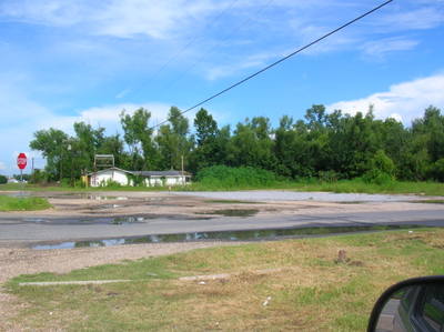 1645 Highway 190