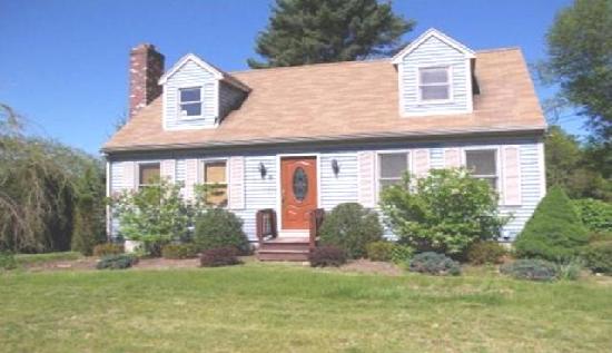 25 Meadowbrook Lane