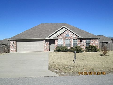 2490 Harris Dr