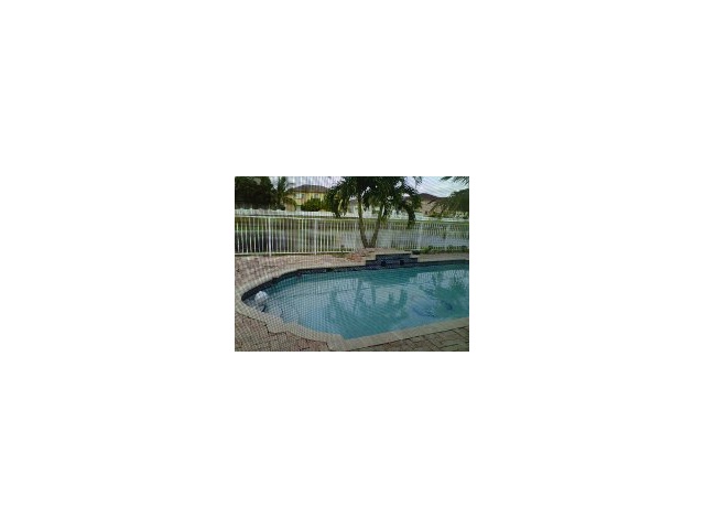 15655 SW 15 TE