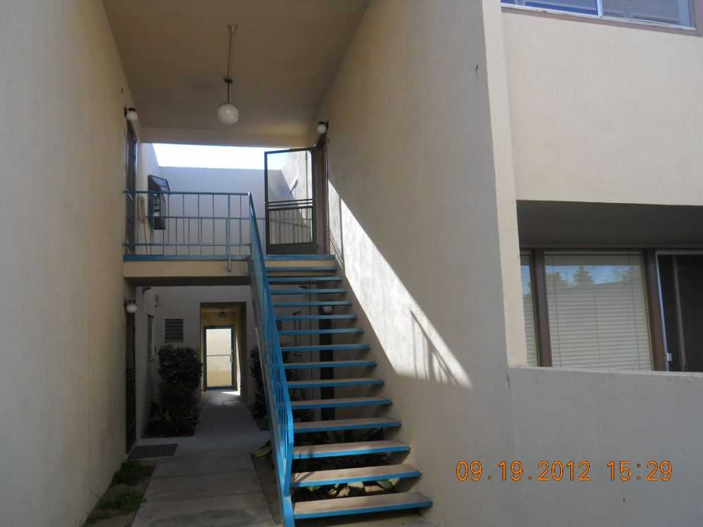 1349 Edgewood Way # 22