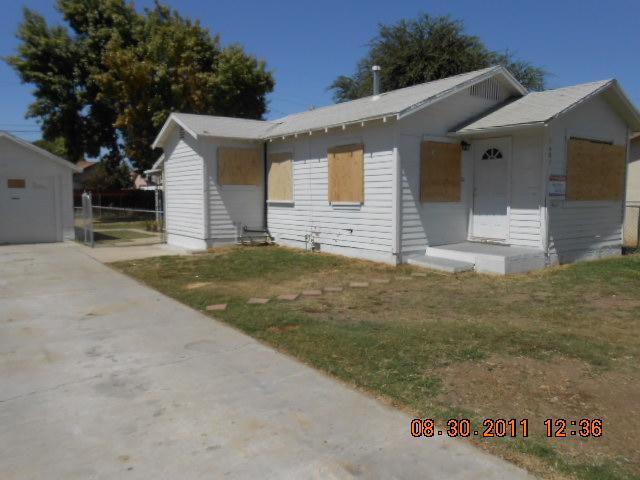 1601 Wells Ave