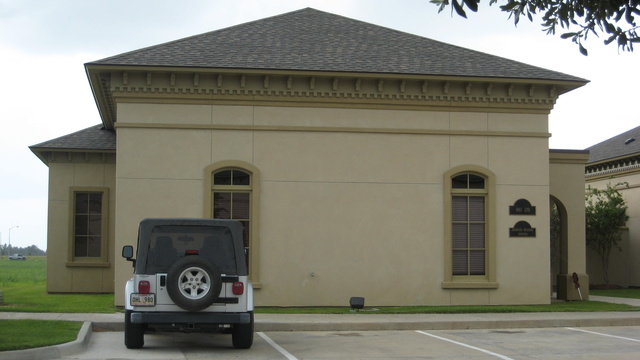 4906 Ambassador Caffery Pkwy