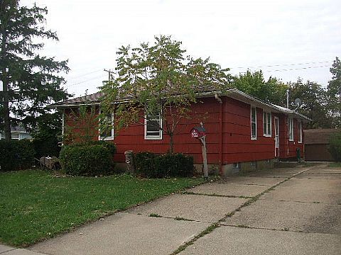 1098 Parker Blvd