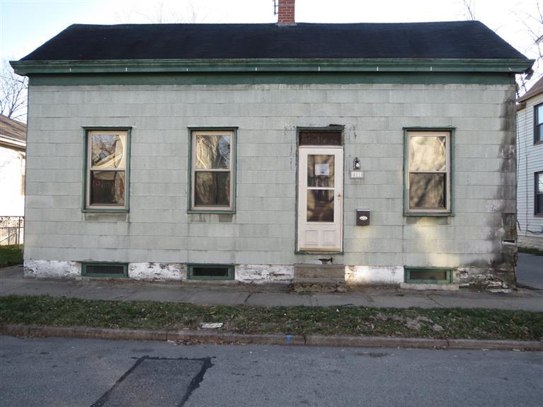401 Bradley Ave