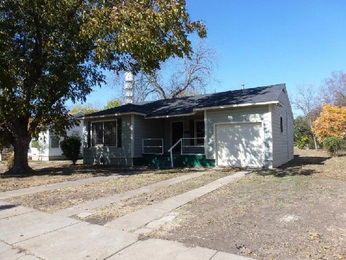 3129 Mckenzie Ave