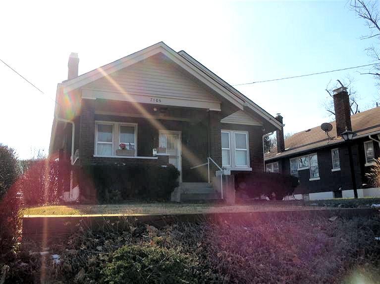 7105 Wooster Pike