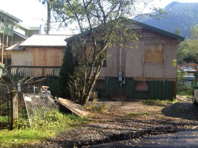 1112a Park Ave