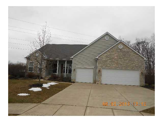 1060 Laketree Ct E