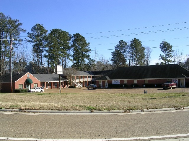 5719 Hwy 25