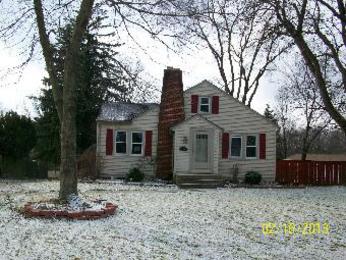 115 W Possum Rd