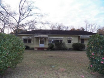 118 Highland Street