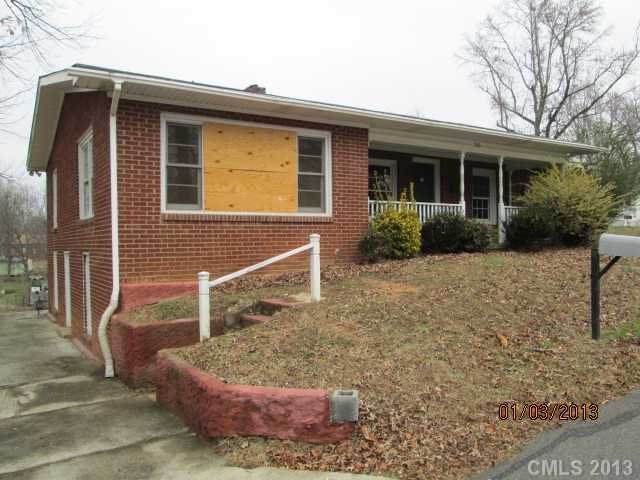 500 Echo Ave