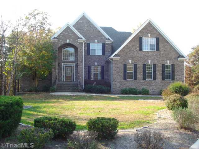 2101 Mast Ave