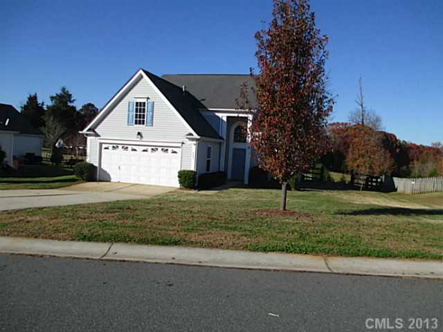 143 Elgin Ln