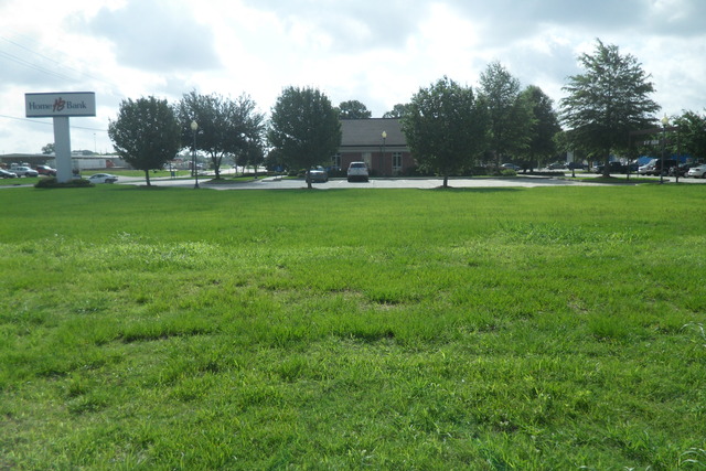 800 Veterans Dr