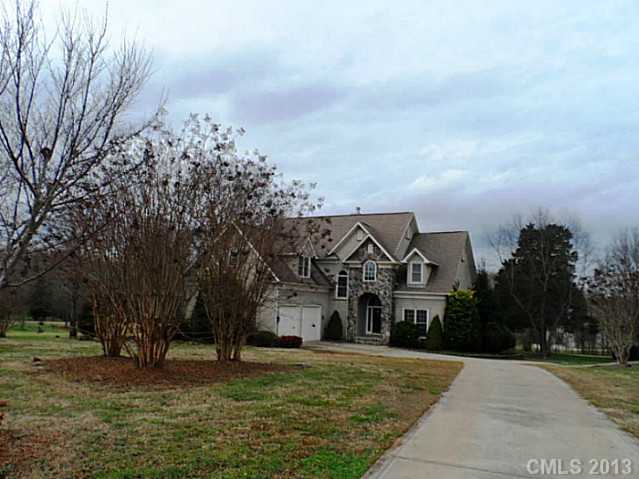 1010 Heather Glen Dr