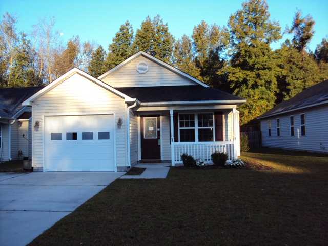 924 Dickinson Ct