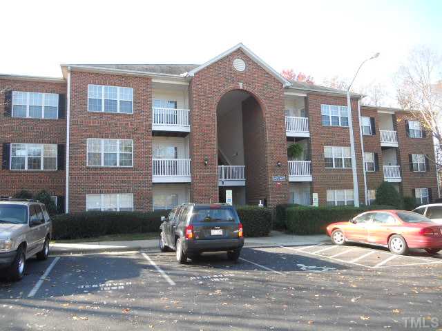 1641 Kenmore Dr