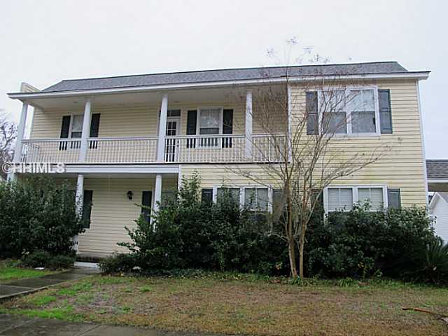 17 Abbey Ln