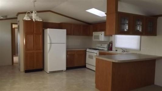 717 Camelot Manor