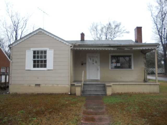 109 Allen Ave