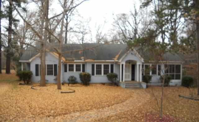 100 E Crescent Rd