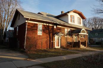 1504 North Superior