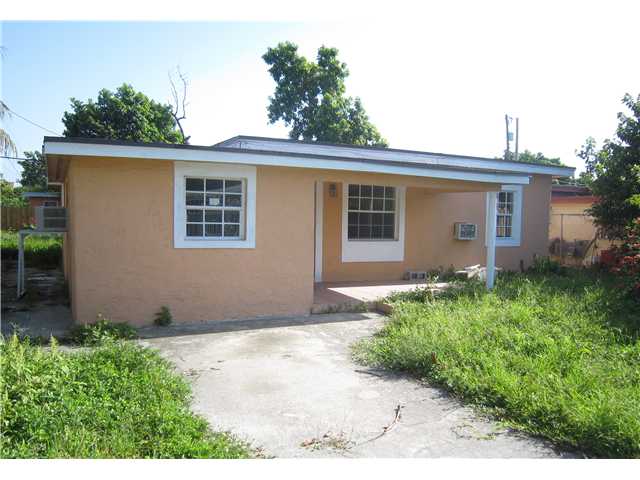1465 NW 113 TE