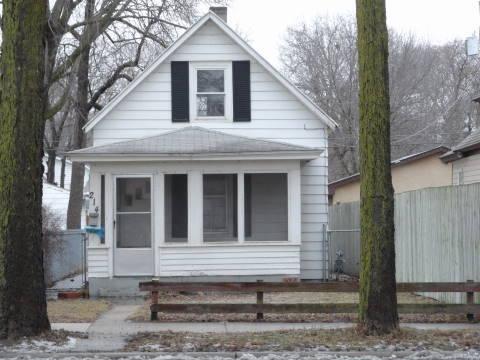 214 Rose St