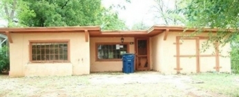 1805 E University Ave