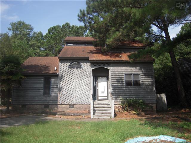 205 Mockingbird Dr