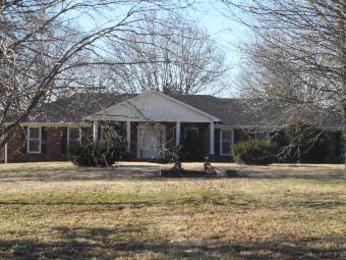 1084 Robertson Rd
