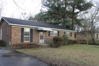 205 Kingswood Dr